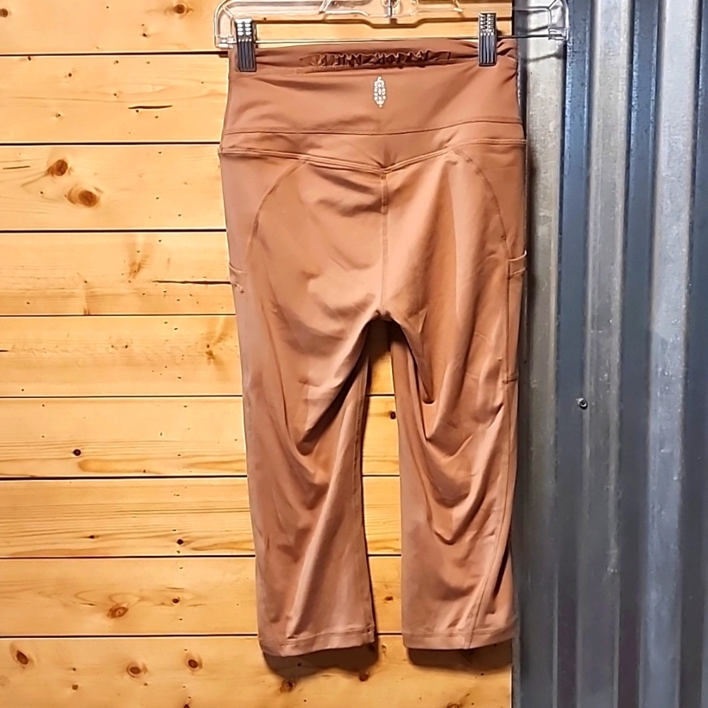 FP Movement By Free People Capri Size XS NWOT
